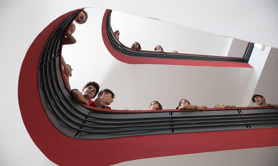 Middle-Facilities-Stairs