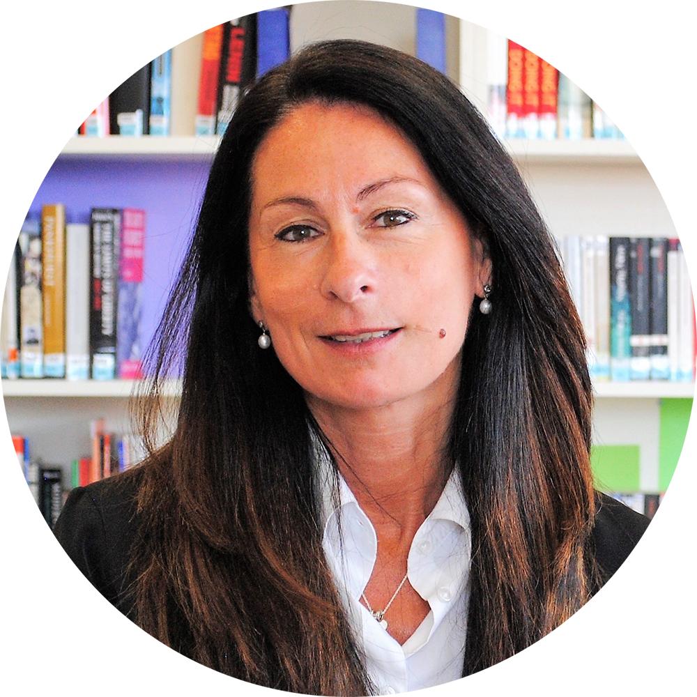 About-Us-Gaëlle-D_Inca