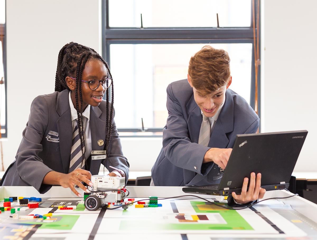 Education-Learning-Curriculum-Girl-Boy-Robotics Education-Learning-Curriculum-Girl-Boy-Robotics
