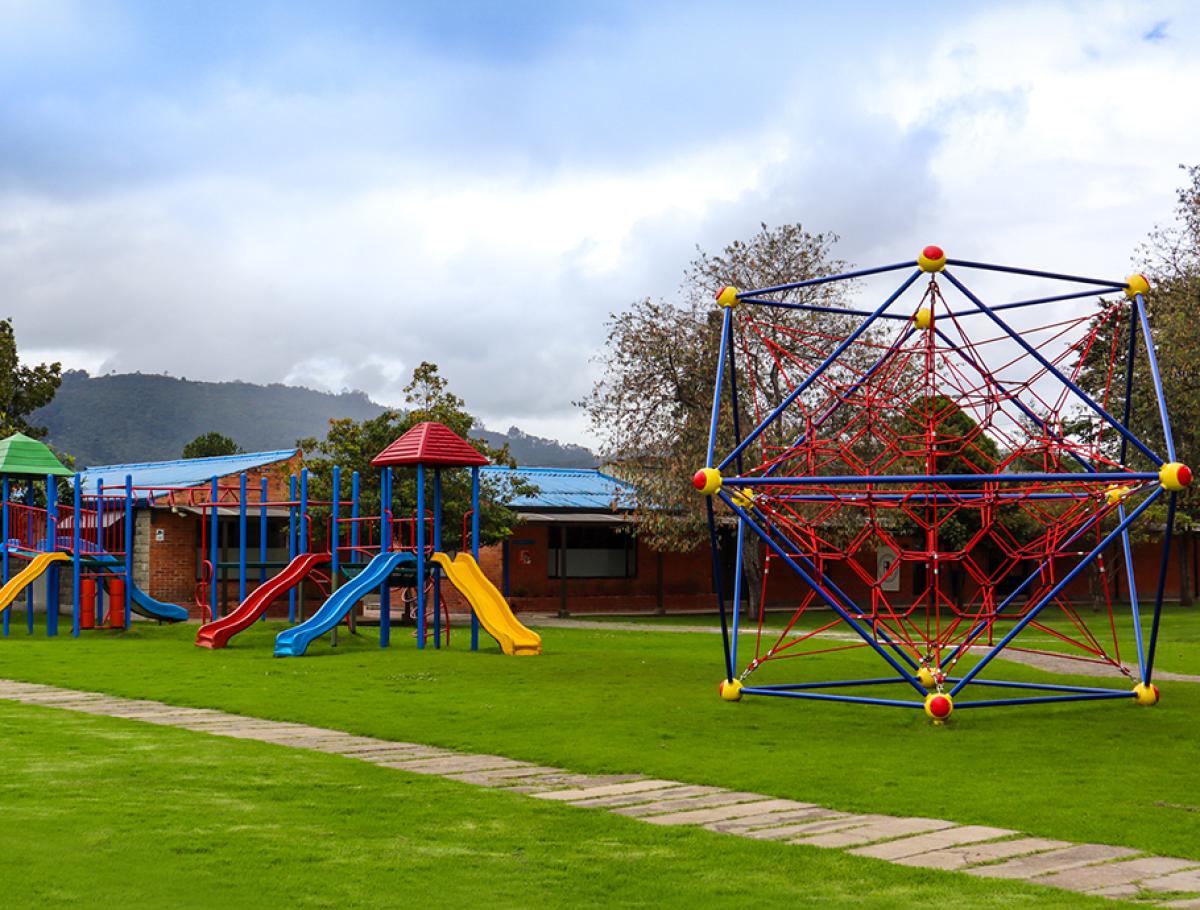 CSM-primaria-play-area CSM-primaria-play-area