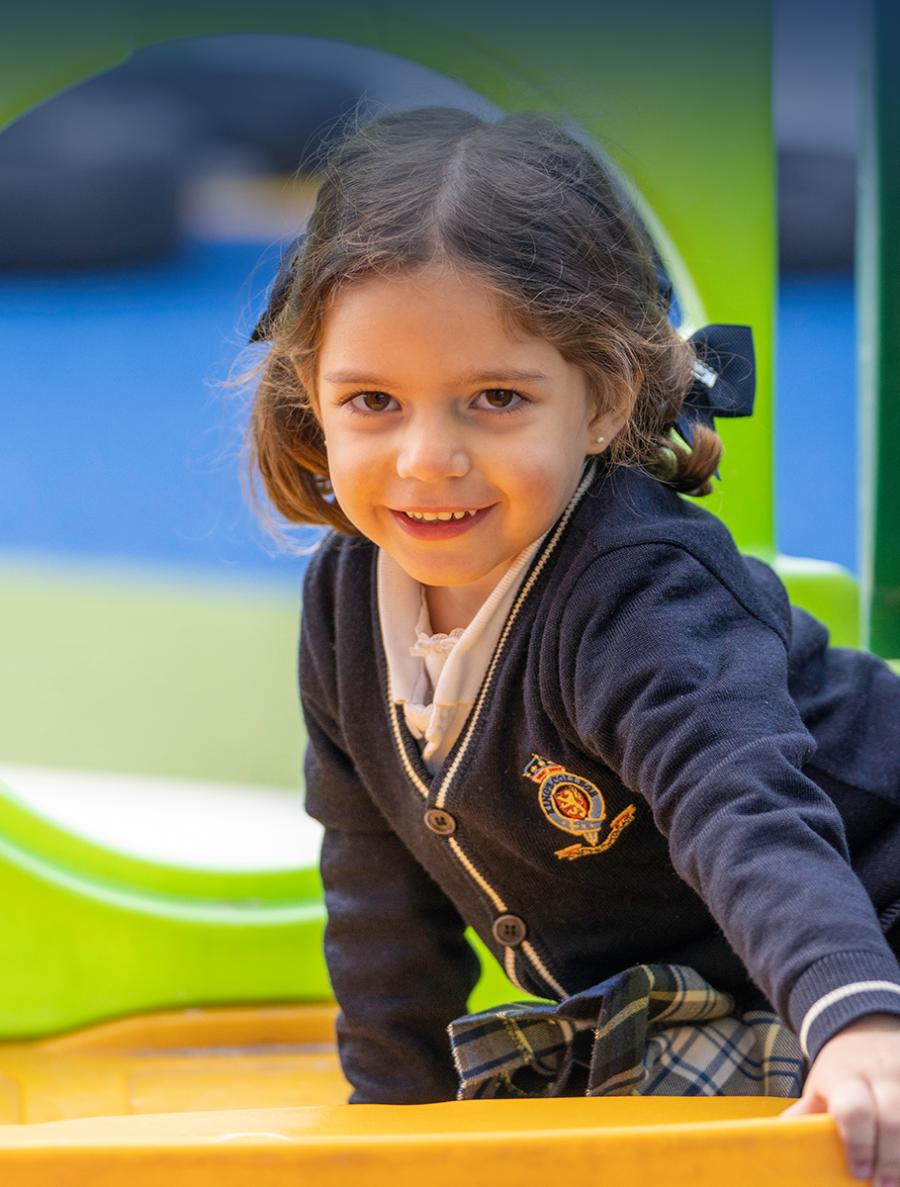 KC-Panama-School-Uniform-girl-playroom KC-Panama-School-Uniform-girl-playroom
